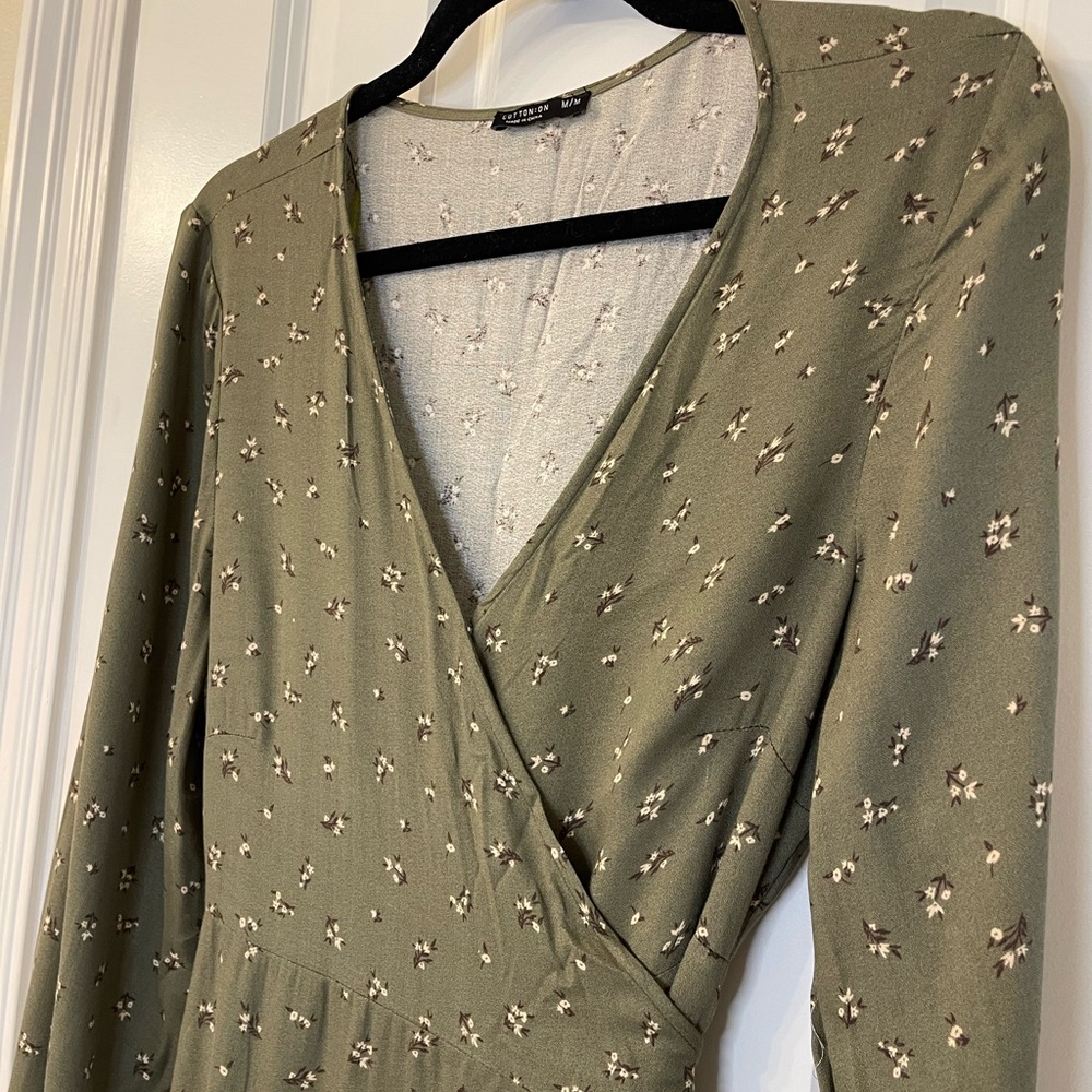 Cotton On Green Vintage Style Floral Wrap Dress Size Medium